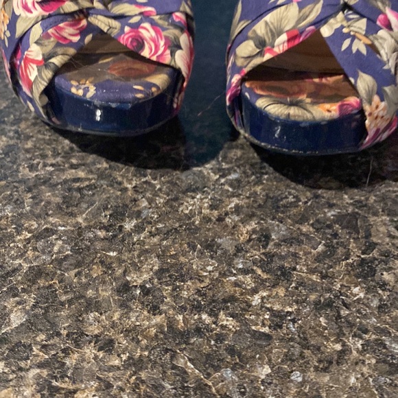 Charming Charlie Heels - Picture 2 of 4